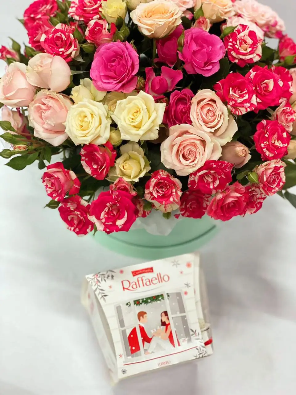 Шляпная коробка : "Созвездие"